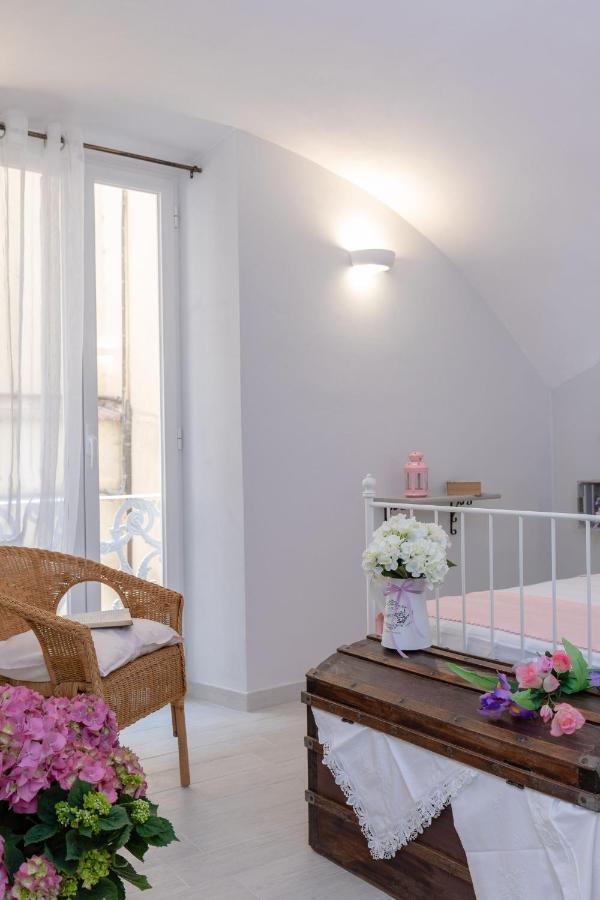 Апартаменти La Casa Di Aneti Дольчеаккуа Екстер'єр фото