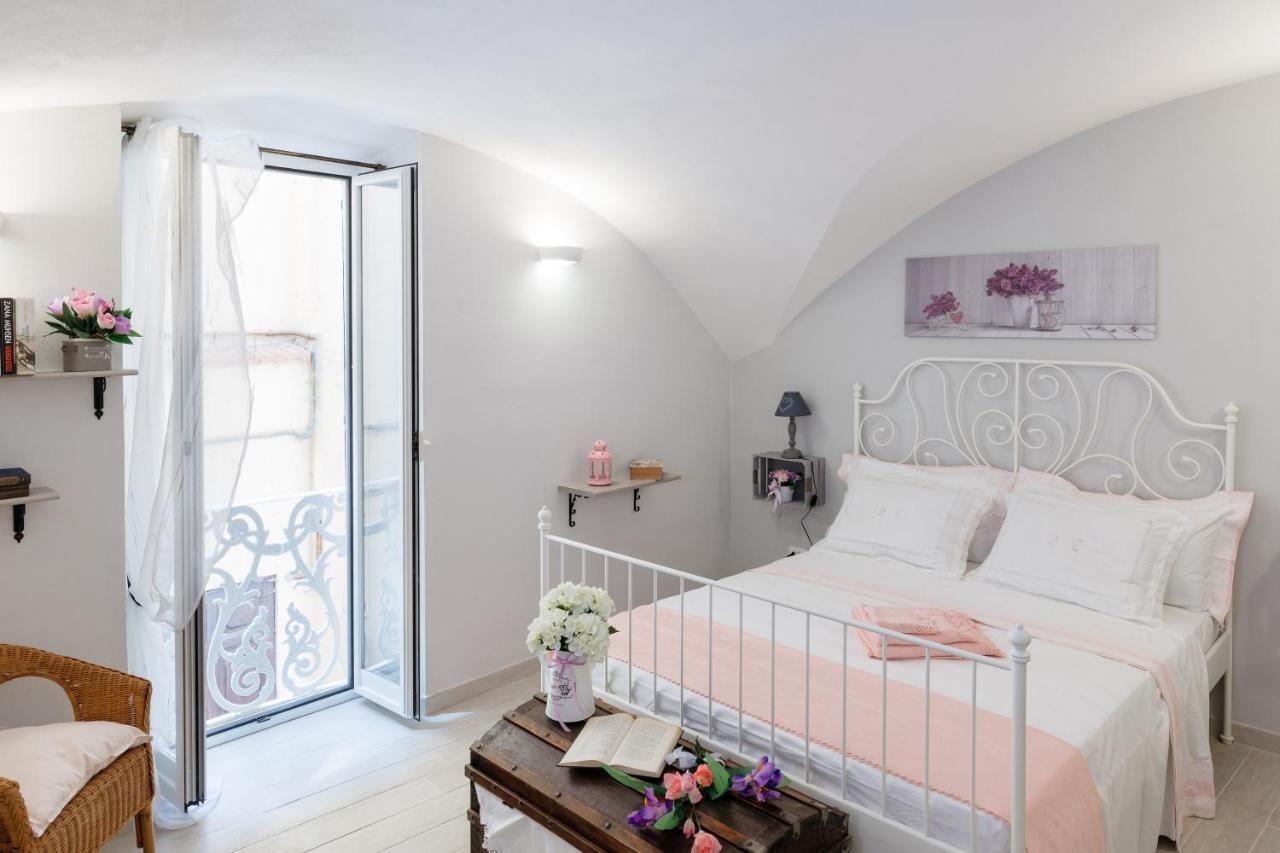 Апартаменти La Casa Di Aneti Дольчеаккуа Екстер'єр фото